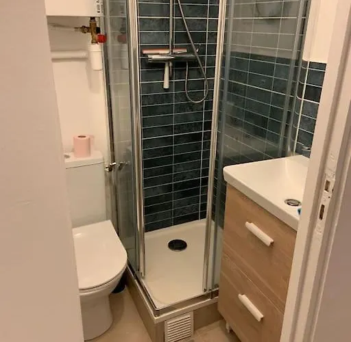 Studio 7eme Arrondissement *