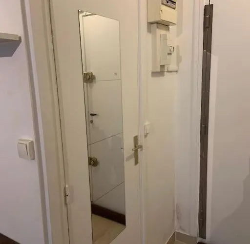 Studio 7eme Arrondissement Paris
