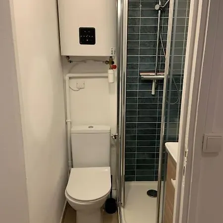 Studio 7eme Arrondissement * Parijs