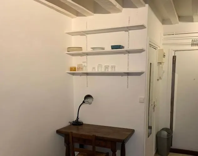 アパート Studio 7eme Arrondissement